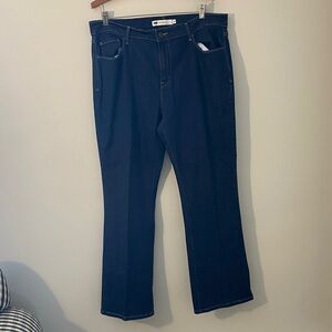 Levi’s 515 Bootcut Dark Wash Jeans